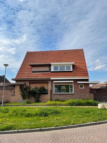 Esdoornstraat 3, 6374 XK, Landgraaf