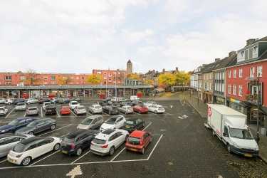 Markt 1, 6191 JG, Beek