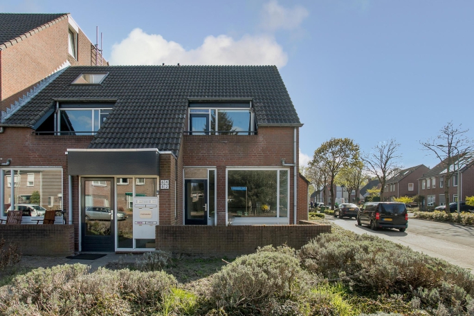 Past. Jeukenstraat 2, 5988 GA, Helden
